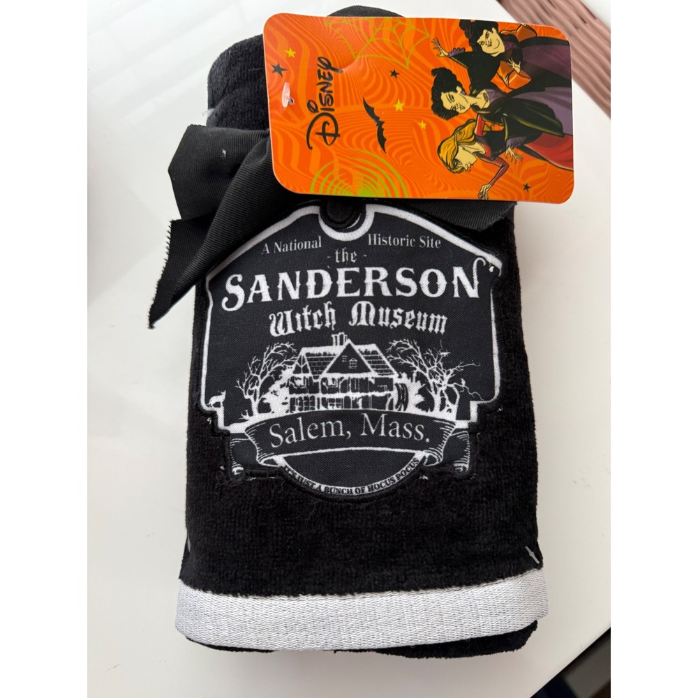 Disney Hocus Pocus Sanderson Witch Museum 2 Pack Hand Bath Kitchen Towels Black